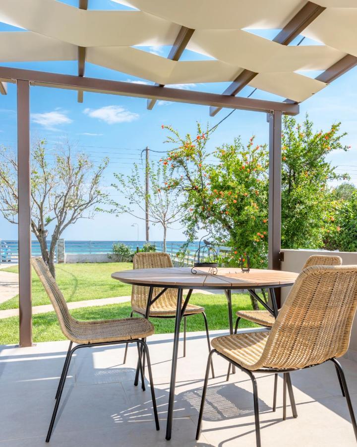 Azzurro Seafront Houses Nea Kallikrateia Εξωτερικό φωτογραφία