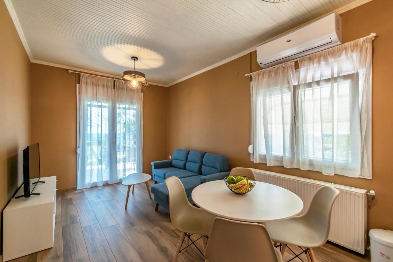 Azzurro Seafront Houses Nea Kallikrateia Εξωτερικό φωτογραφία